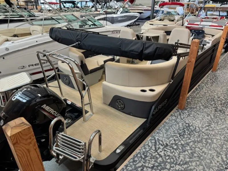 Slide: The Image of Harris Cruiser 230 CW 2024 - 2