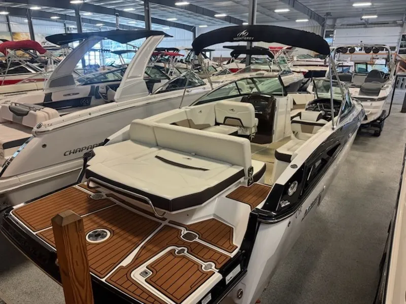 Slide: The Image of Monterey 268SS Super Sport 2015 - 2