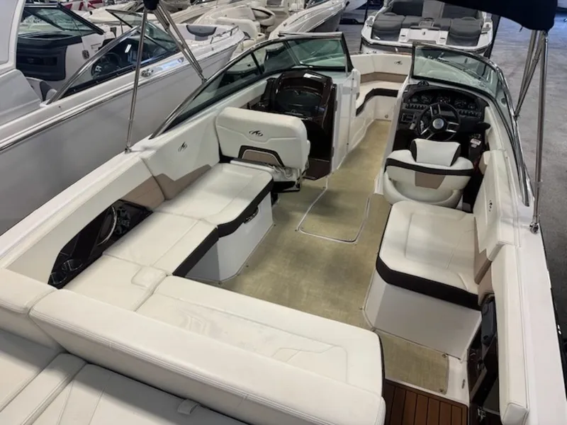 Slide: The Image of Monterey 268SS Super Sport 2015 - 5