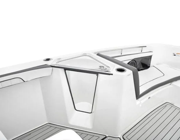 Slide: The Image of Yamaha 252 FSH Sport 2026 - 9