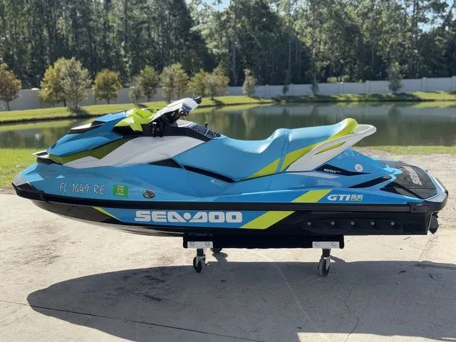Slide: The Image of Sea-Doo GTI 2016 - 4