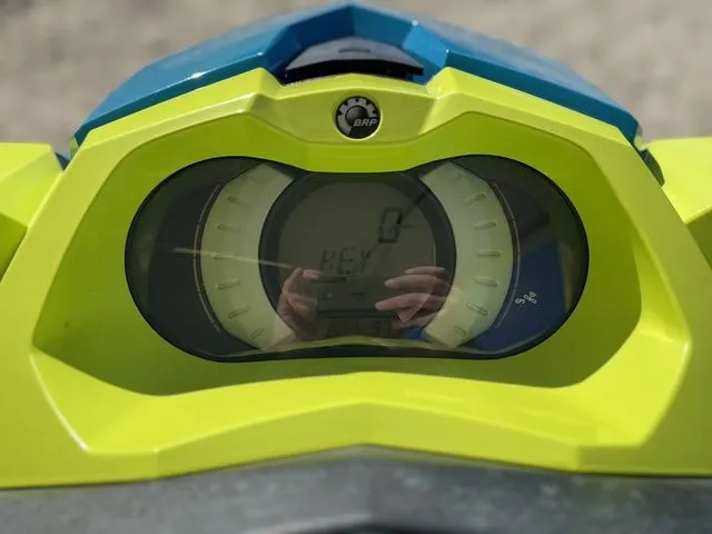 Slide: The Image of Sea-Doo GTI 2016 - 9