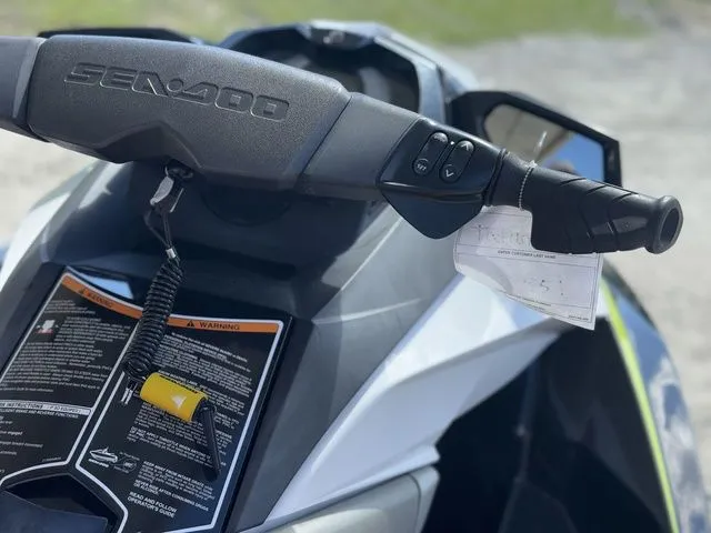 Slide: The Image of Sea-Doo GTI 2017 - 10