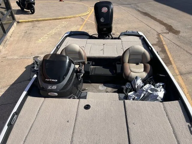 Slide: The Image of Nitro Z Series Z-6 2014 - 11