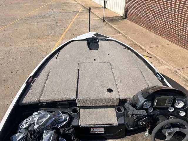 Slide: The Image of Nitro Z Series Z-6 2014 - 14