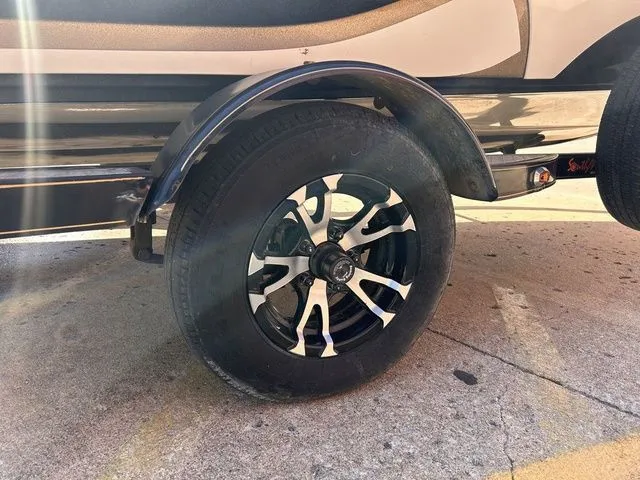 Slide: The Image of Nitro Z Series Z-6 2014 - 7