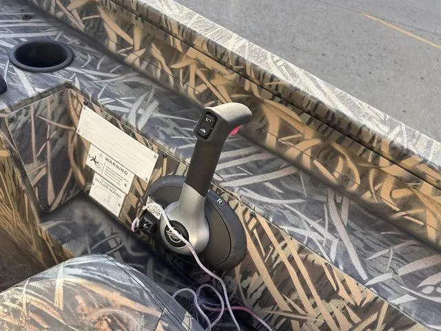 Slide: The Image of Lowe Stinger 175 Poly Camo 2018 - 16