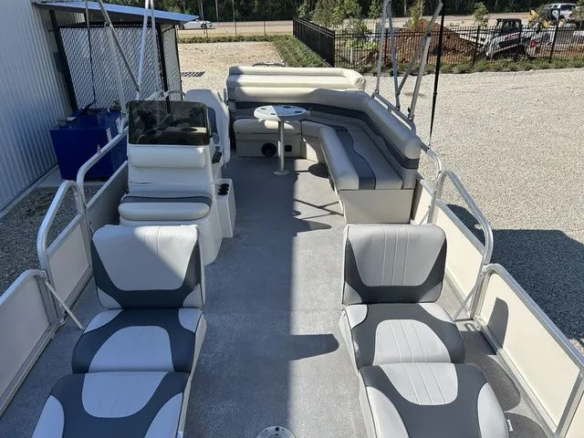 Slide: The Image of G3 228 FC 2010 - 18