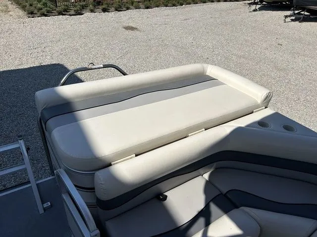 Slide: The Image of G3 228 FC 2010 - 21