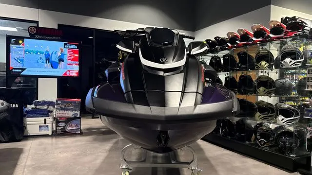 Slide: The Image of Yamaha FX SVHO W/Audio 2026 - 8