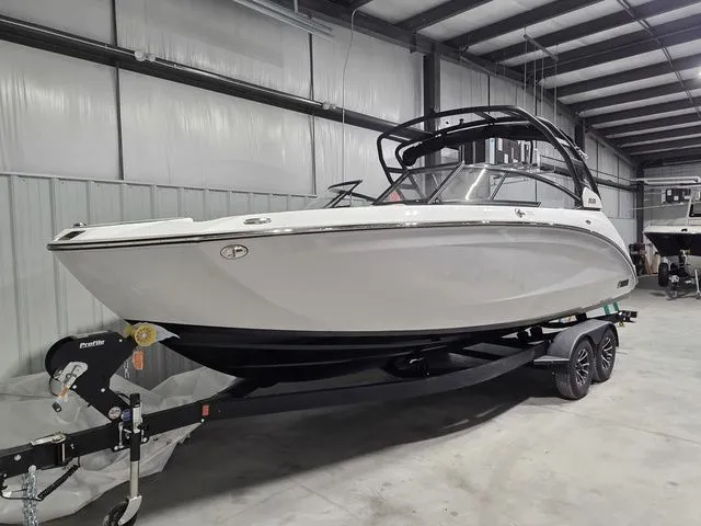 Slide: The Image of Yamaha 252S 2026 - 2