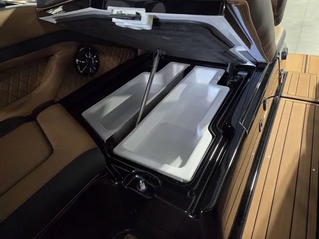 Slide: The Image of Yamaha 275SD 2026 - 14