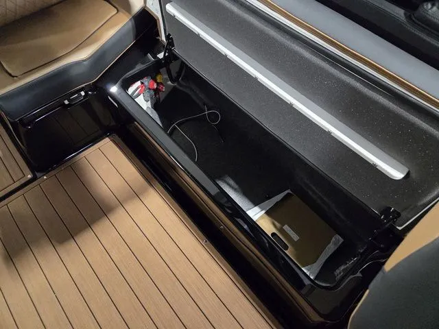 Slide: The Image of Yamaha 275SD 2026 - 16