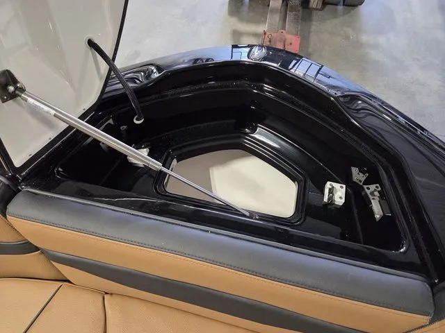 Slide: The Image of Yamaha 275SD 2026 - 36