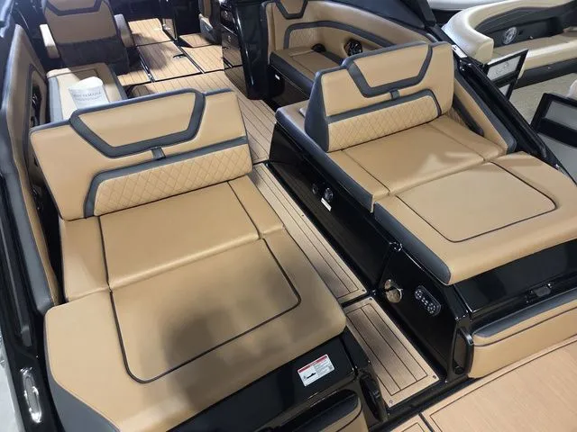 Slide: The Image of Yamaha 275SD 2026 - 6