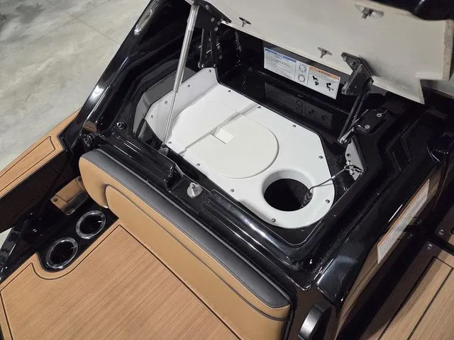 Slide: The Image of Yamaha 275SD 2026 - 7