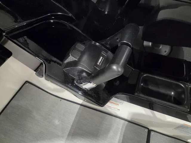 Slide: The Image of Yamaha SX250 2026 - 18