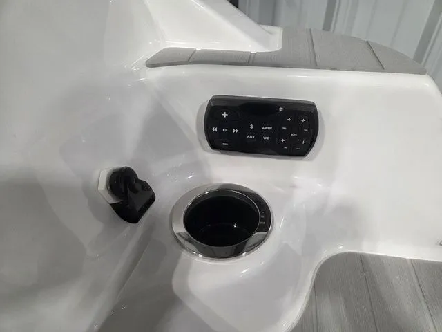 Slide: The Image of Yamaha SX250 2026 - 5