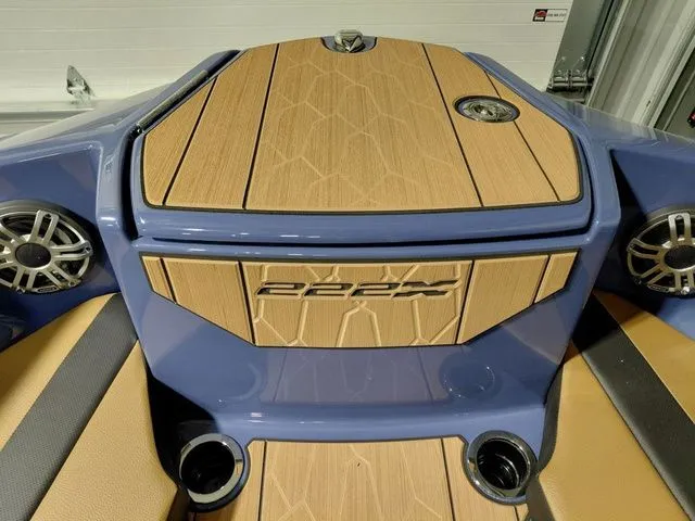 Slide: The Image of Yamaha 222XD 2026 - 10