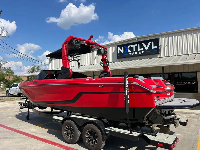 Slide: The Image of Nautique Super Air Nautique GS22 2026 - 3