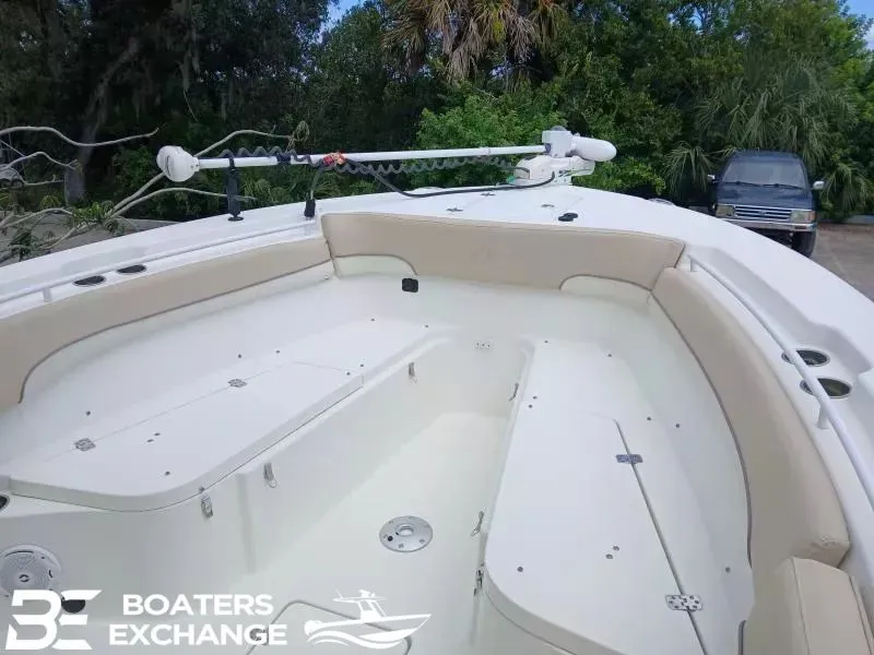 Slide: The Image of NauticStar 28 XS 2018 - 8