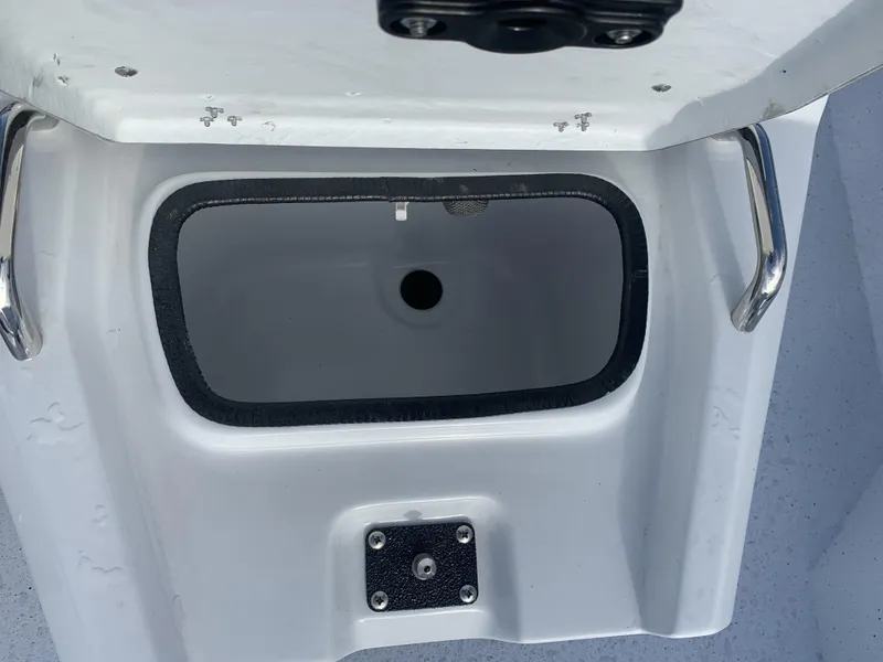 Slide: The Image of Xpress H20B HYPER-LIFT BAY 2026 - 5