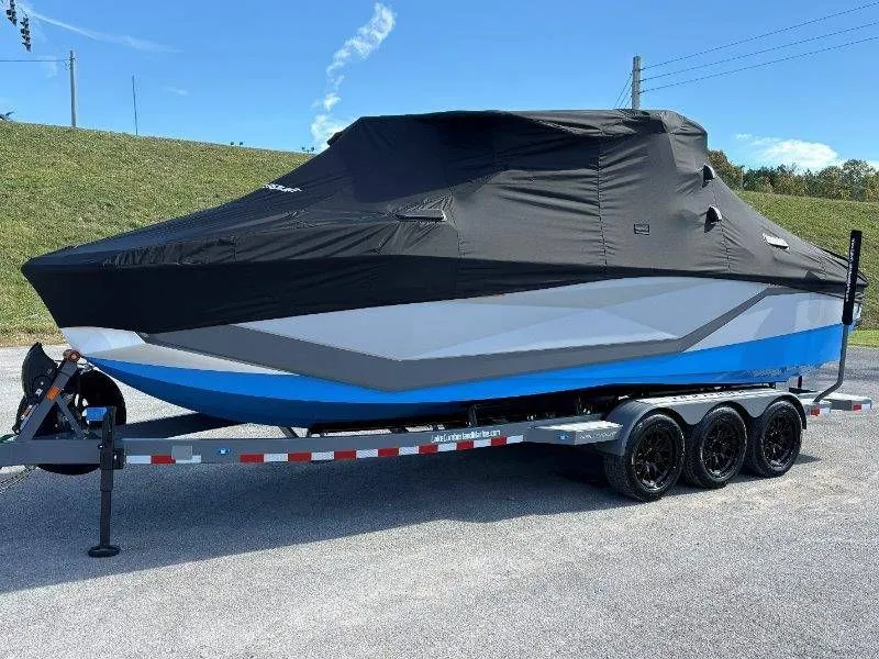 Slide: The Image of Nautique G25 2026 - 104