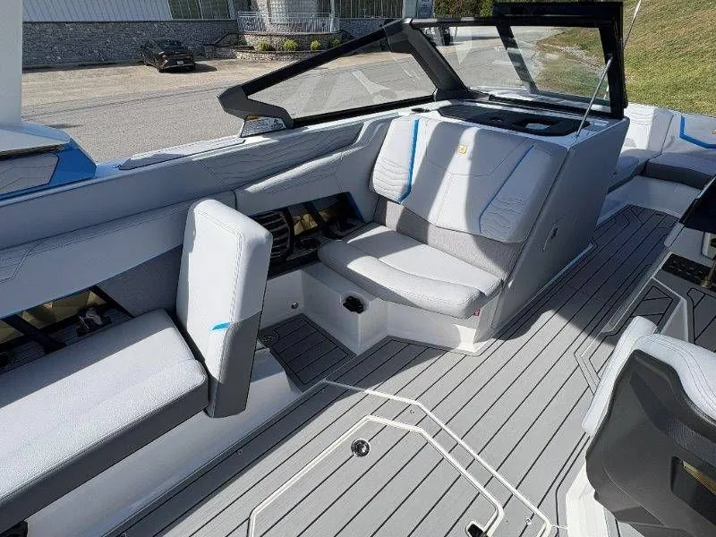 Slide: The Image of Nautique G25 2026 - 39