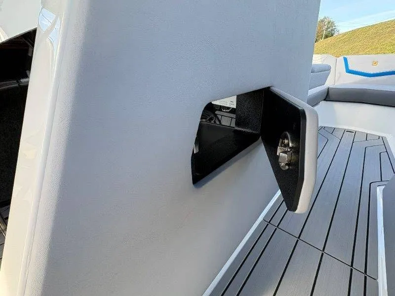 Slide: The Image of Nautique G25 2026 - 71