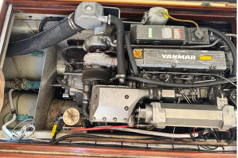 Slide: The Image of Engine compartment of a 1997 Webbers Cove PB 26 with Yanmar engine. - 22