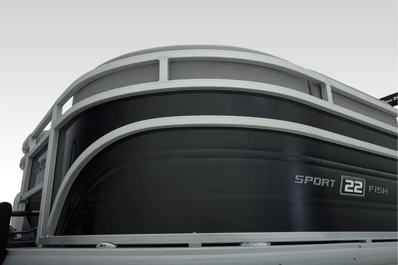 Slide: The Image of Sun Tracker SportFish 22 DLX 2026 - 23