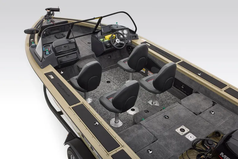 Slide: The Image of Tracker Targa V-18 Combo 2026 - 47