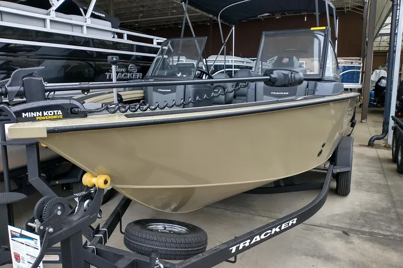 Slide: The Image of 2026 Tracker Targa V-19 Combo boat, top view, showcasing seating and layout. - 3