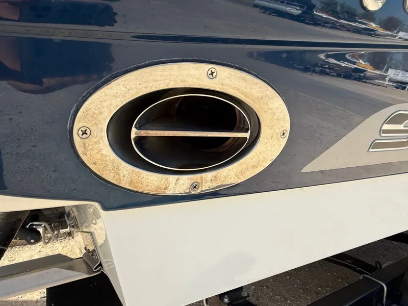 Slide: The Image of Sea Ray 270 SLX 2011 - 12