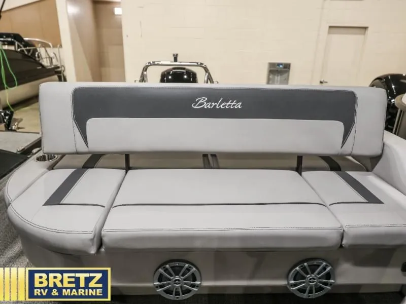 Slide: The Image of Aria A22UC 2026 - 18