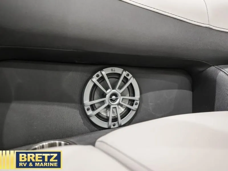 Slide: The Image of Aria A22UC 2026 - 25