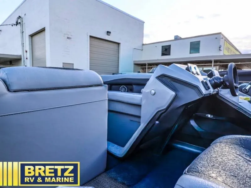 Slide: The Image of Aria A22QC 2026 - 10