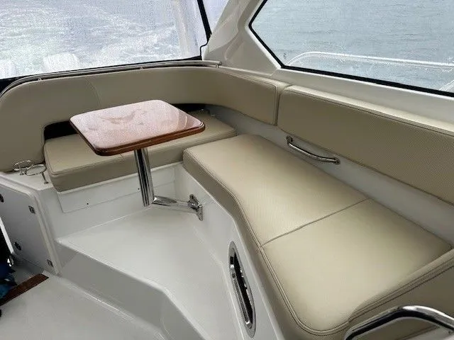 Slide: The Image of Pursuit OS 325 Offshore 2022 - 14