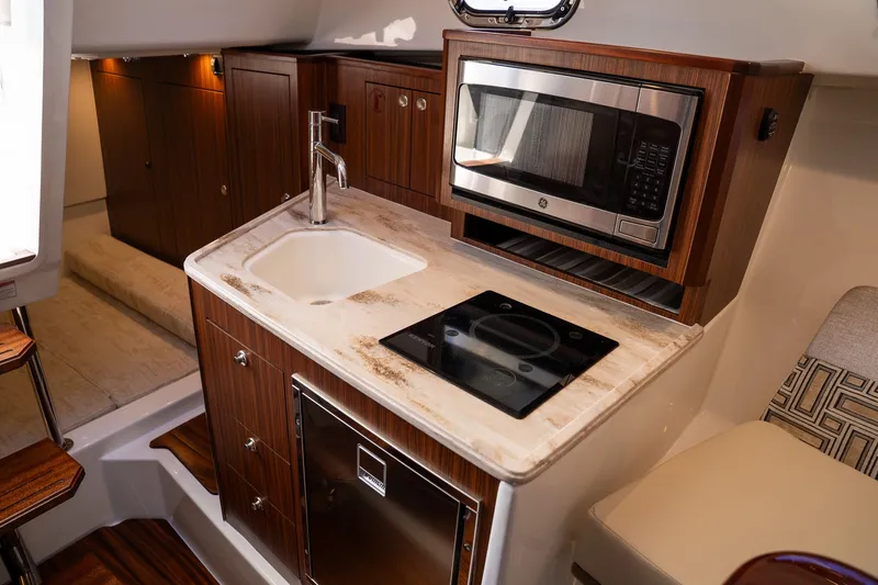 Slide: The Image of Pursuit OS 325 Offshore 2022 - 19