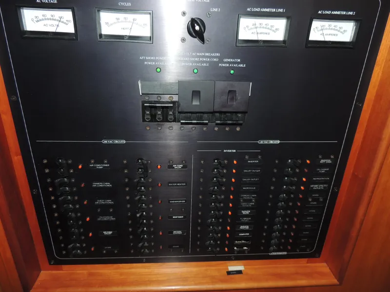 Slide: The Image of Lyman-Morse pilothouse 1999 - 62