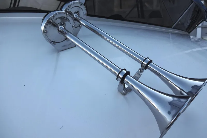 Slide: The Image of Chrome boat horns on 2007 Meridian 459 yacht deck. - 46