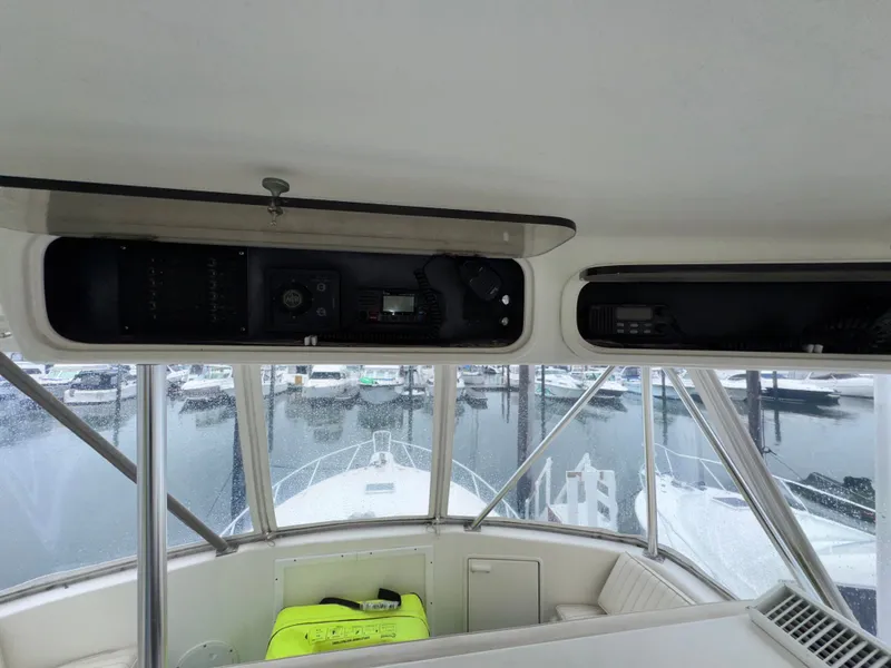 Slide: The Image of Ocean Yachts 43 Super Sport 2000 - 20