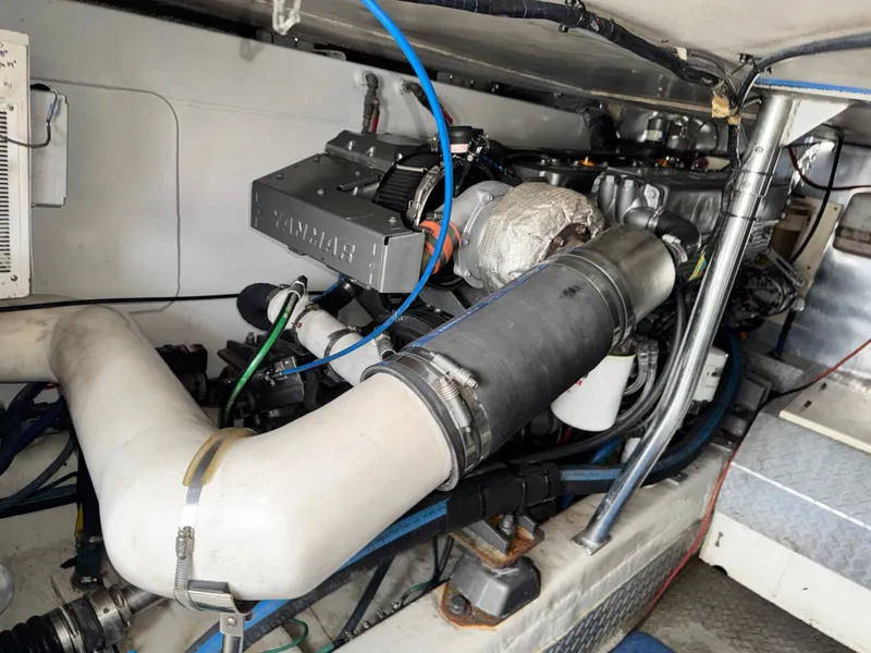 Slide: The Image of Ocean Yachts 43 Super Sport 2000 - 22