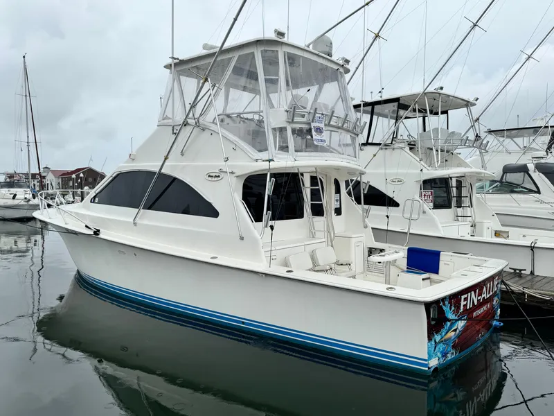 Slide: The Image of Ocean Yachts 43 Super Sport 2000 - 25