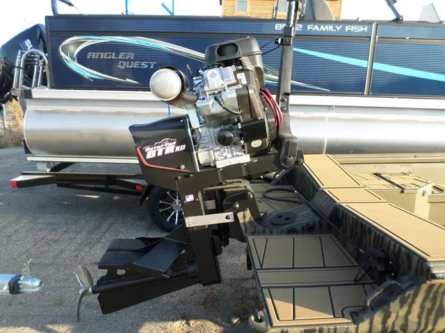 Slide: The Image of Gator-Tail 1750 Savage Mid deck 2026 - 5