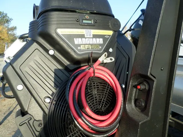 Slide: The Image of Gator-Tail 1754 Extreme 2026 - 7