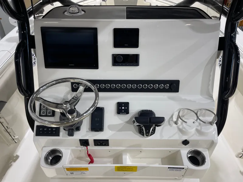 Slide: The Image of Key West 260 Center Console 2025 - 12