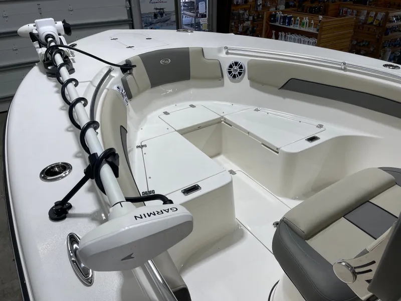 Slide: The Image of Key West 260 Center Console 2025 - 14