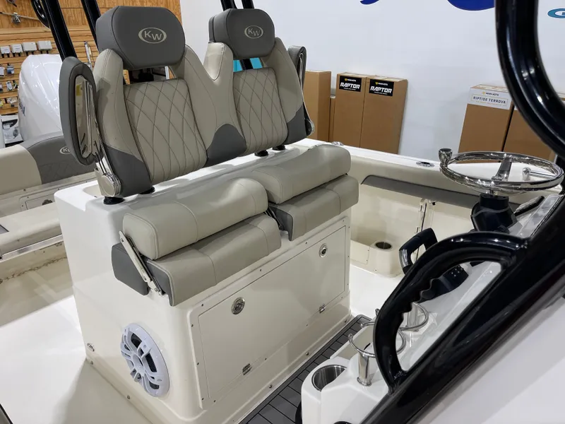 Slide: The Image of Key West 260 Center Console 2025 - 22