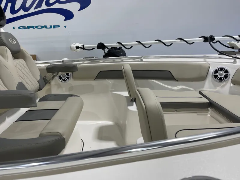 Slide: The Image of Key West 260 Center Console 2025 - 28